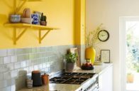 žlutá barva v kuchyni