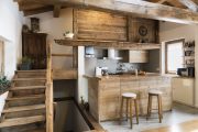 dřevěná kuchyně
