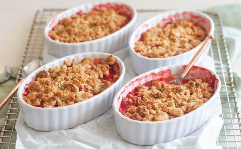 Jahodový crumble