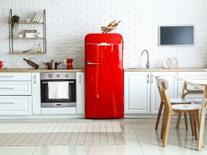 červená retro lednička
