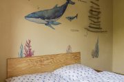 ložnice s velrybou