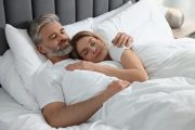 správná matrace a příjemné lůžkoviny jsou pro spánek klíčové