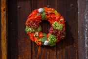 podzimní věnec v ohnivých barvách